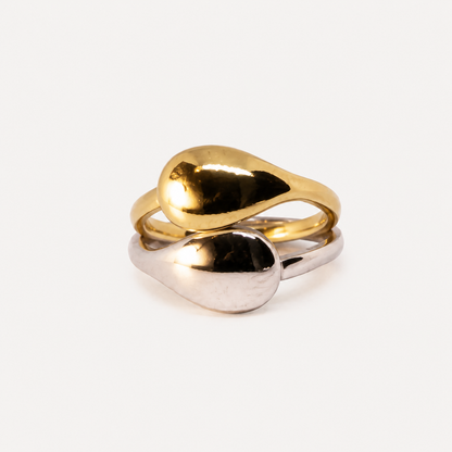 Twist Signet Ring